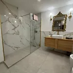 Casa Cucchiara *