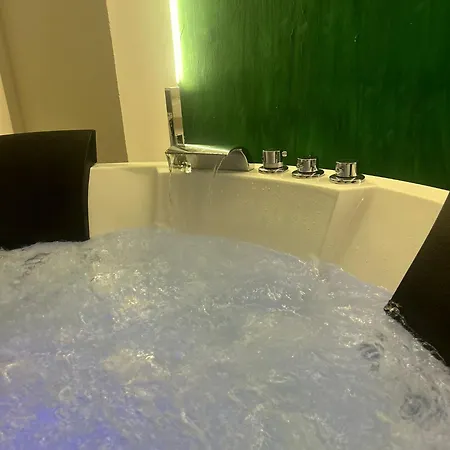 Casa Cucchiara * 卡塔尼亚