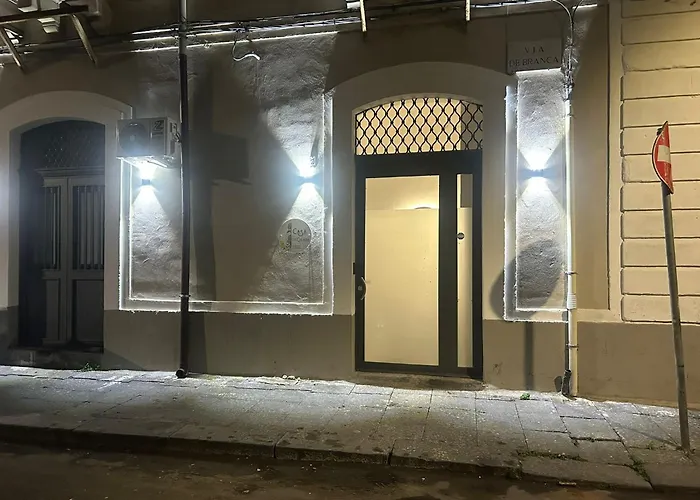 Casa Cucchiara * 卡塔尼亚